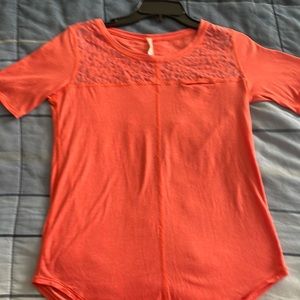 lululemon athletica Coral Short Sleeve Tee